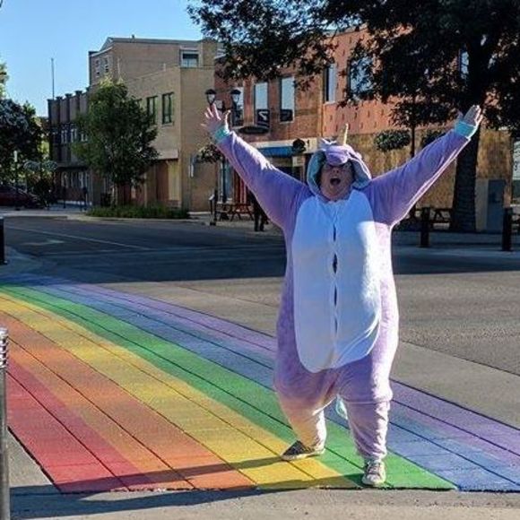 Meet your Posher, Elizabeth - Picture 1 of 1